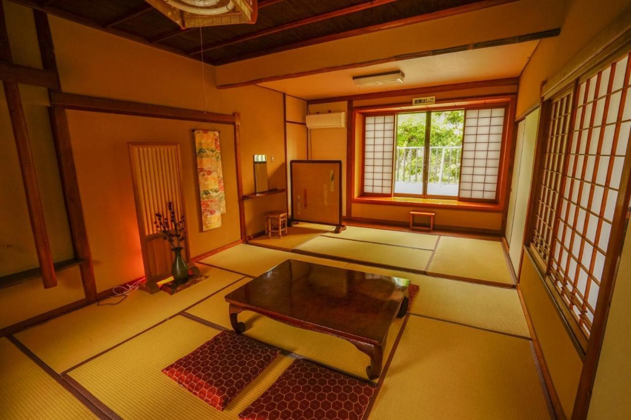Onsen Yado Mizuguchi Izu  Ruang foto